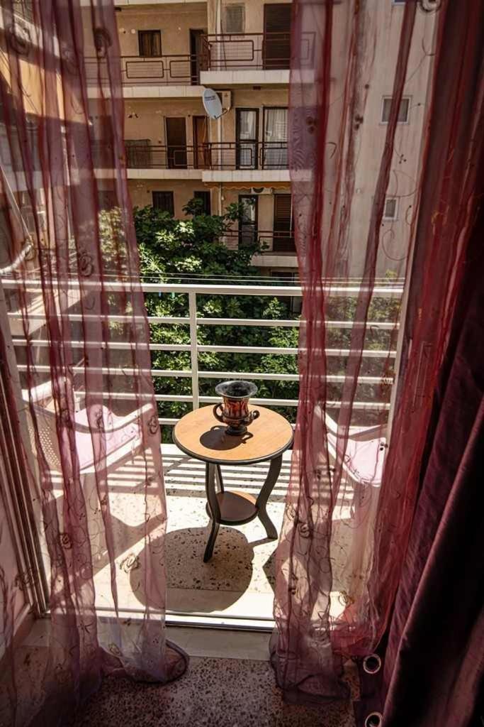Αpartments In The Centre Apartment Loutraki  Exterior photo